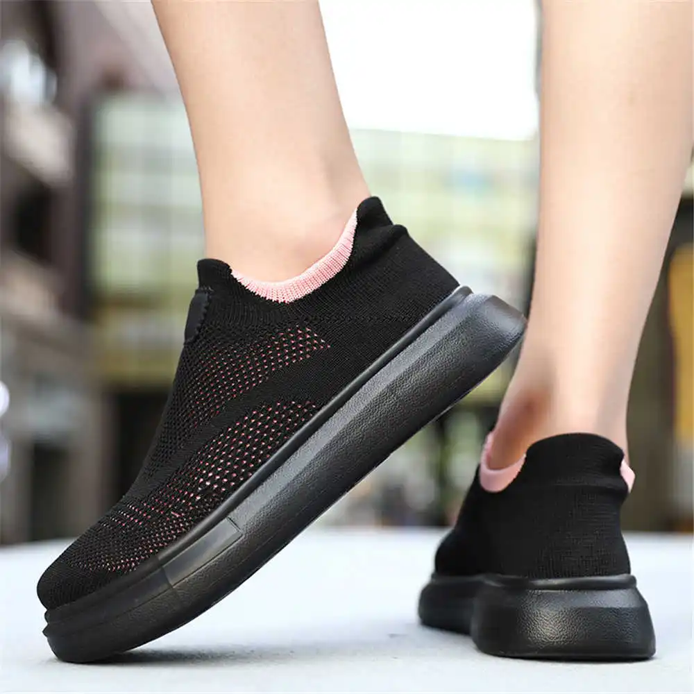 Women Formal Wear Best Brands - Calze con plateau scarpe marroni per